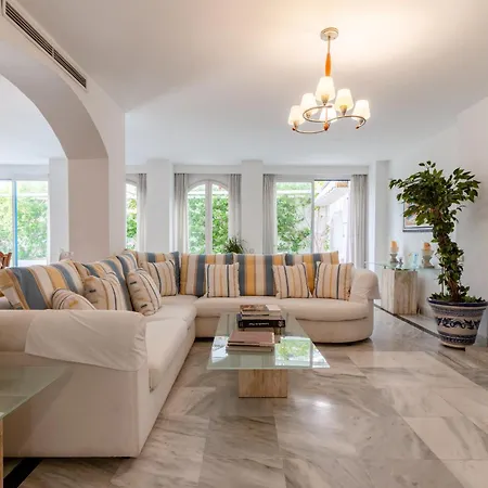 Appartement One&lux - 3 Bedrooms&private Pool Marbella