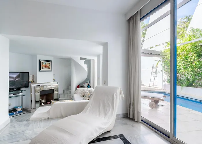 Apartman One&lux - 3 Bedrooms And Private Pool