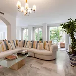One&lux - 3 Bedrooms And Private Pool Διαμέρισμα *